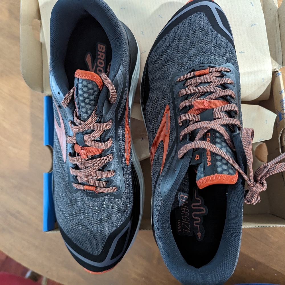 Brooks Caldera 4